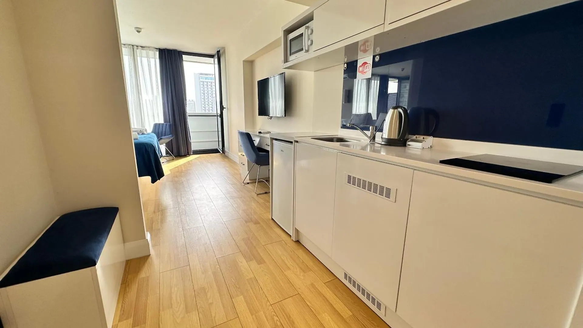 Skyline Studio Apartment Batumi
